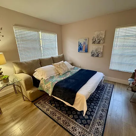 Cozy Miami Villa Near Coconut Grove And The University Of Miami